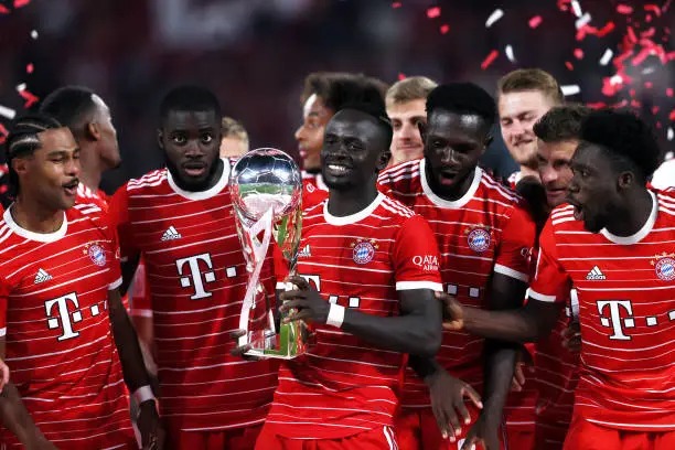 FOOTBALL : Sadio Mané remporte son premier titre avec le Bayern