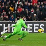 Premier League : Bryan Mbeumo punit Liverpool de Matip